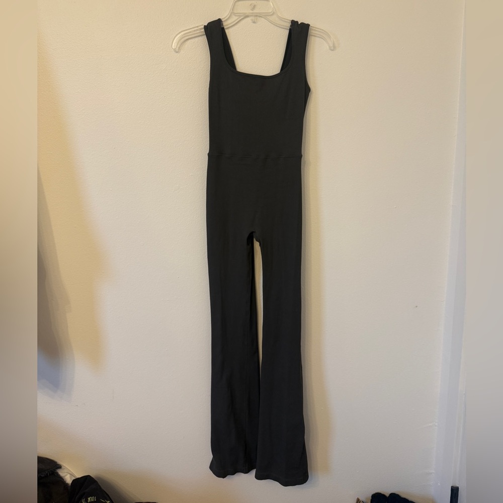 Set Active Grey Flared Jumpsuit - image 1